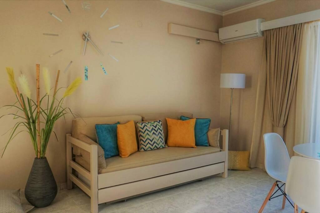 Remvi Deluxe Apartment 104 With Sea View Karpathos Extérieur photo