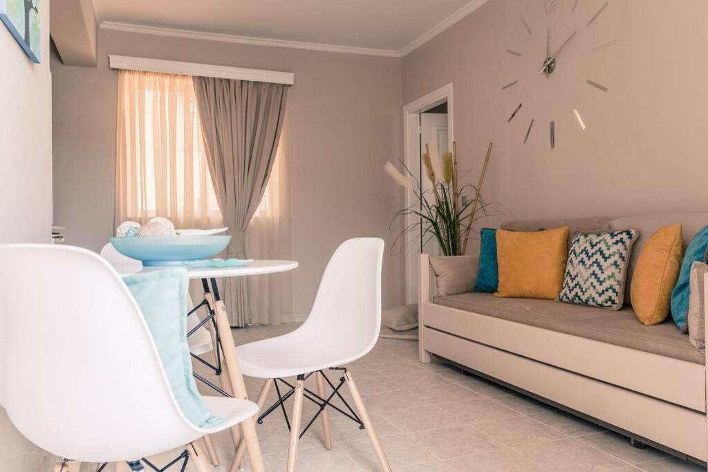 Remvi Deluxe Apartment 104 With Sea View Karpathos Extérieur photo
